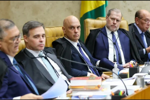 Tensão no STF: Julgamento Sobre Investigação Contra Alexandre de Moraes é Suspenso Após Pedido de Vista